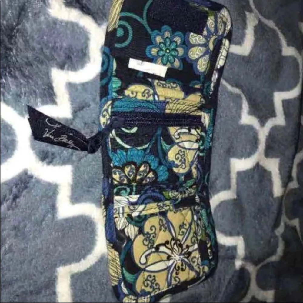 Vera Bradley wallet